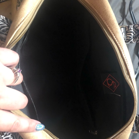 Fleur De Lis Travel Bag - Picture 4 of 5